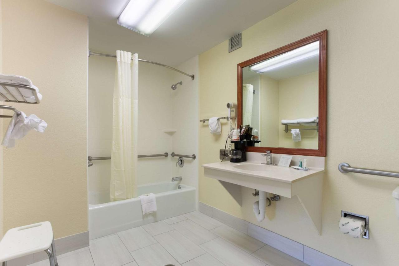 Quality Inn St George I-95 St. George Luaran gambar